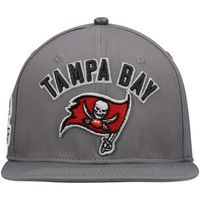 Men's Pro Standard Gray Tampa Bay Buccaneers Stacked Snapback Hat