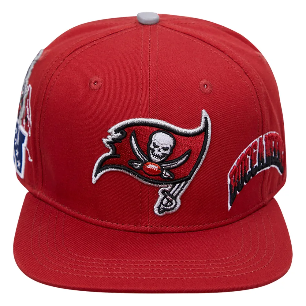 Men's Pro Standard Red Tampa Bay Buccaneers Hometown Snapback Hat