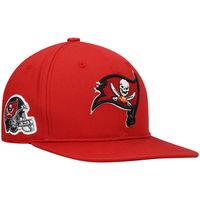 Men's Pro Standard Red Tampa Bay Buccaneers Logo II Snapback Hat