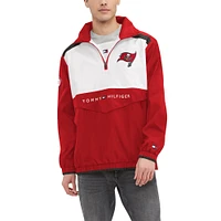 Haut à capuche demi-zip Tommy Hilfiger pour hommes rouge/blanc Tampa Bay Buccaneers Carter