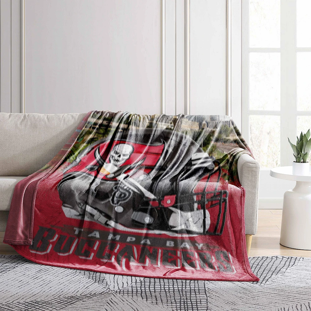 Tampa Bay Buccaneers 66" x 90" City Sketch Blanket