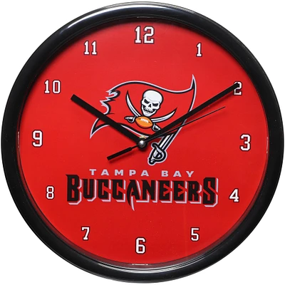 Horloge de base à bord noir avec logo historique des Buccaneers de Tampa Bay