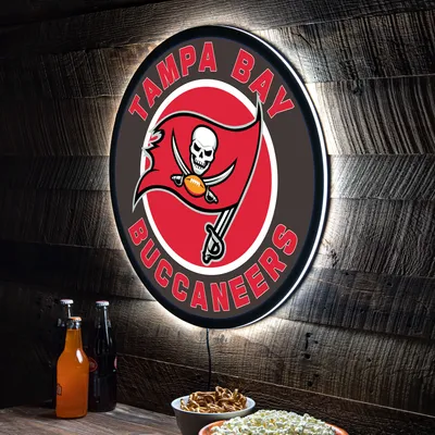 Tampa Bay Buccaneers LED XL Round Wall Décor