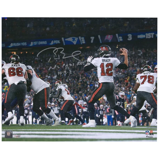 Tom Brady Buccaneers Signed NFL Pass Record SpeedFlex Authentic Helmet  Fanatics