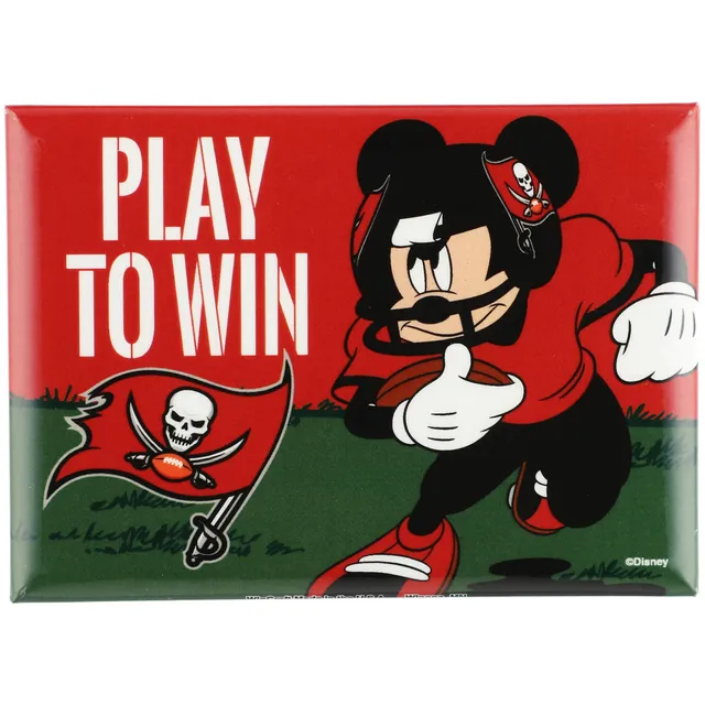 Tampa Bay Buccaneers Mickey at Quarterback Disney Vintage Football T-Shirt