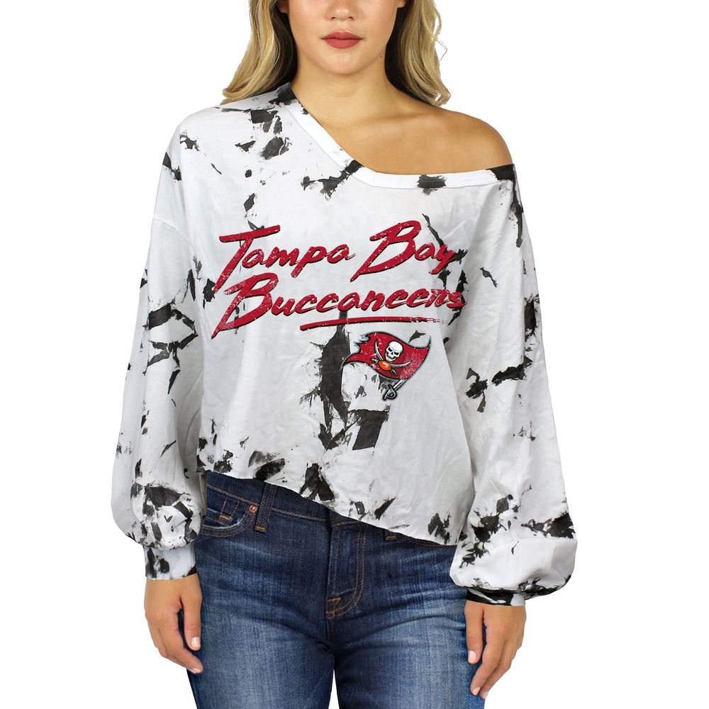 Majestic Threads Women's Majestic Threads Tom Brady White Tampa Bay  Buccaneers Off-Shoulder Tie-Dye Name & Number Long Sleeve V-Neck T-Shirt