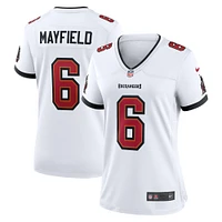 Maillot de match extérieur des Buccaneers Tampa Bay Nike Baker Mayfield blanc pour femme