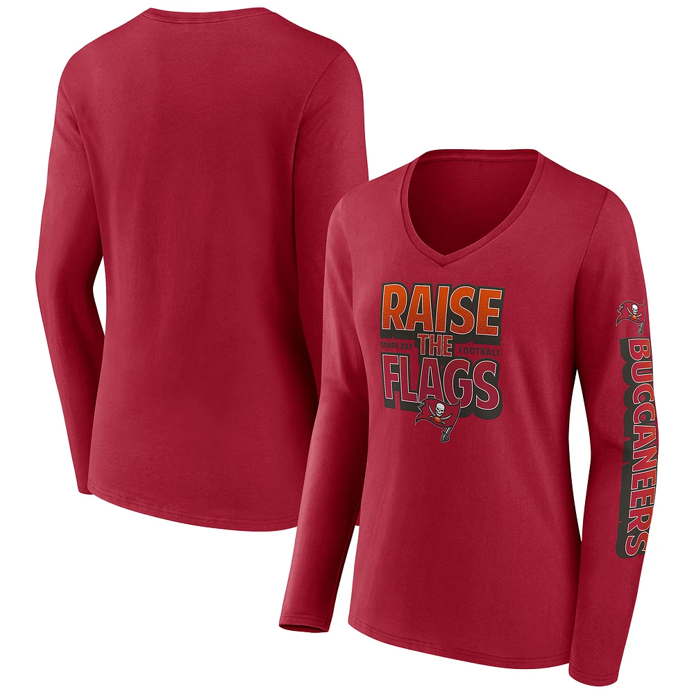 T-shirt rouge à manches longues et col en V pour femme Tampa Bay Buccaneers Hometown Sweep