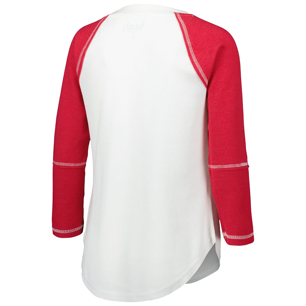 T-shirt à col en V lacets et manches 3/4 Touch White/Red Tampa Bay Buccaneers Rebel Raglan Tri-Blend pour femmes