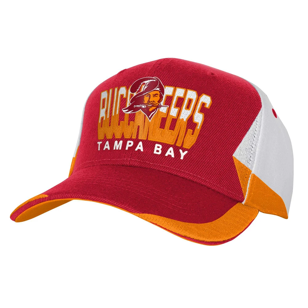 Casquette réglable précourbée Retrodome des Buccaneers de Tampa Bay rouge Mitchell & Ness pour jeune