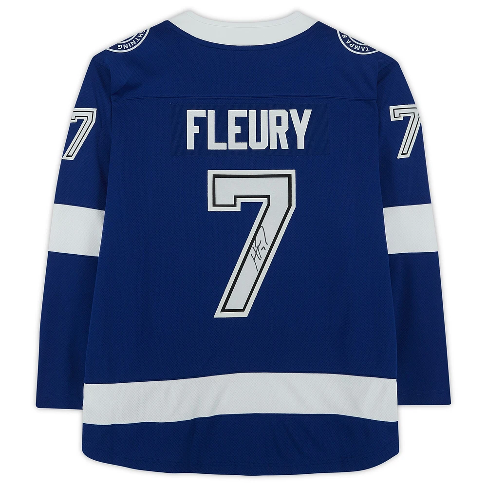 Maillot Breakaway bleu autographié par Haydn Fleury du Lightning de Tampa Bay