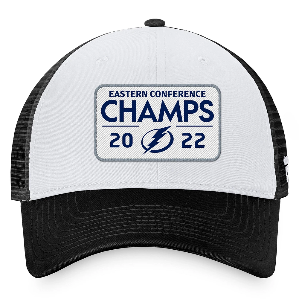 Casquette réglable noire de camionneur de vestiaire des champions de la Conférence de l'Est du Lightning de Tampa Bay 2022 de marque Fanatics pour hommes