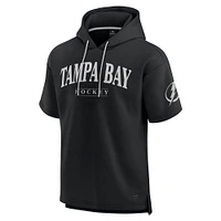 Sweat à capuche manches courtes Fanatics pour hommes Tampa Bay Lightning Elements Ready noir