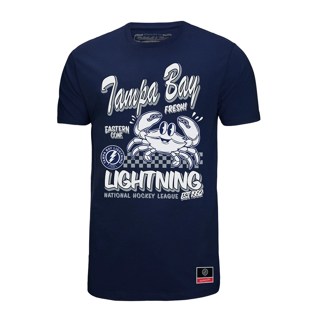 T-shirt Mitchell & Ness bleu marine pour homme avec logo local du Lightning de Tampa Bay