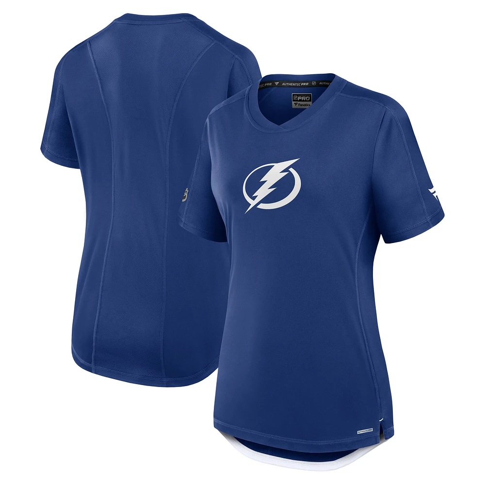 T-shirt authentique Pro Rink Tech bleu fanatiques pour femme Tampa Bay Lightning