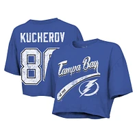 T-shirt court Majestic Threads Nikita Kucherov Royal Tampa Bay Lightning Behind The Net pour femmes avec nom et numéro