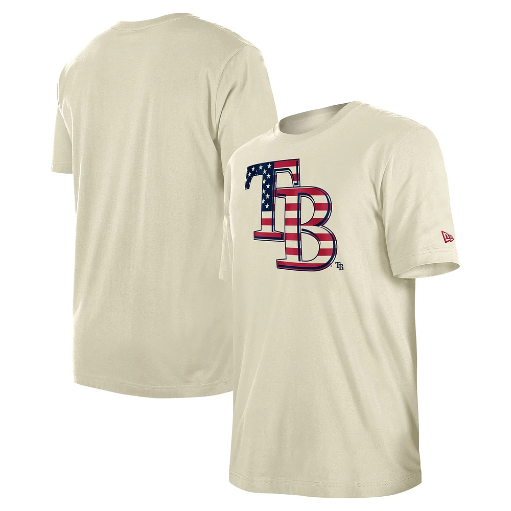 T-shirt crème New Era pour hommes des Rays de Tampa Bay Americana Flag Fill