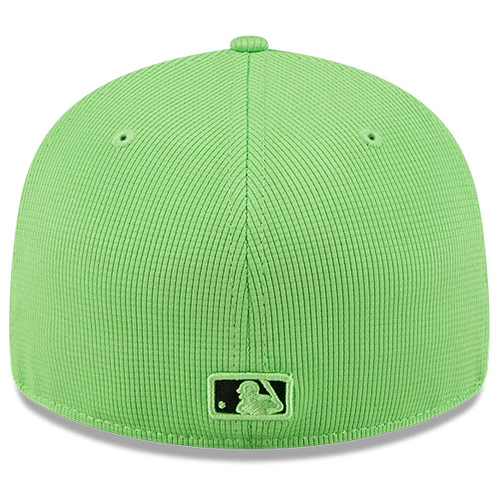 Casquette d'entraînement au bâton City Connect 59FIFTY verte fluo New Era pour homme des Rays de Tampa Bay