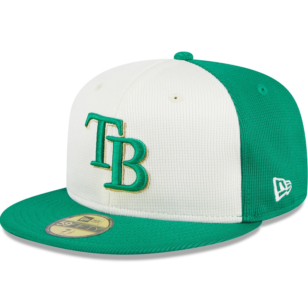 Casquette ajustée 59FIFTY de la Saint-Patrick New Era pour hommes, blanc/vert, Tampa Bay Rays 2024