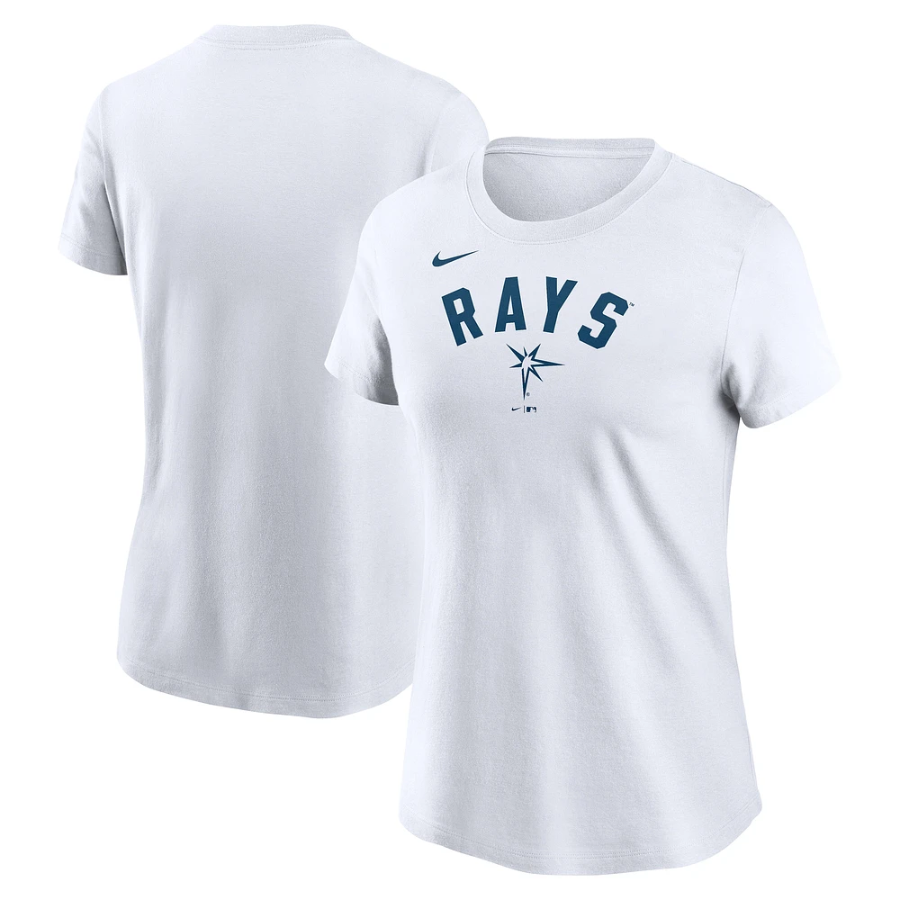 T-shirt Nike blanc Team Arch pour femme des Tampa Bay Rays