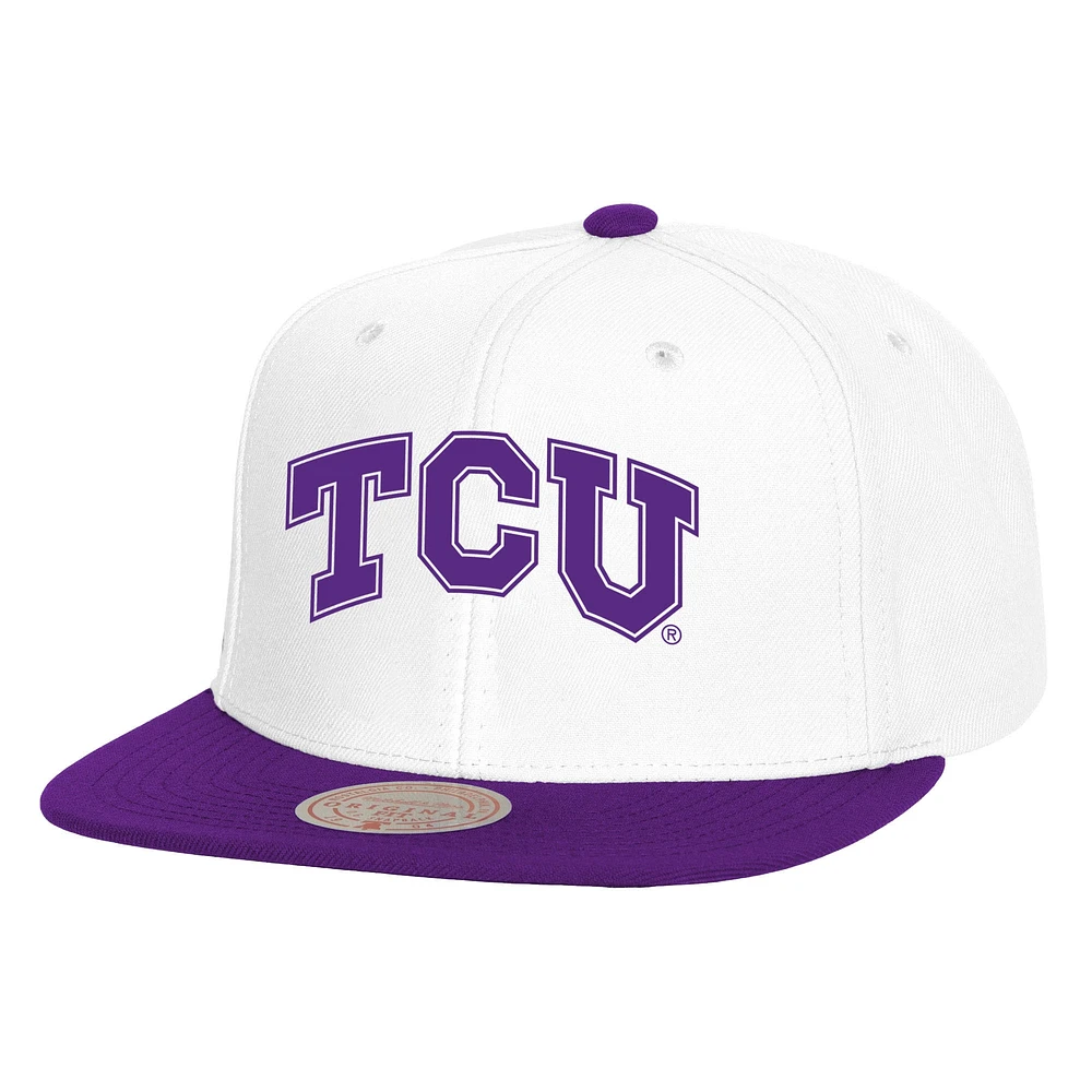 Casquette Snapback 2-Tone 2.0 TCU Horned Frogs Mitchell & Ness blanc/violet pour hommes