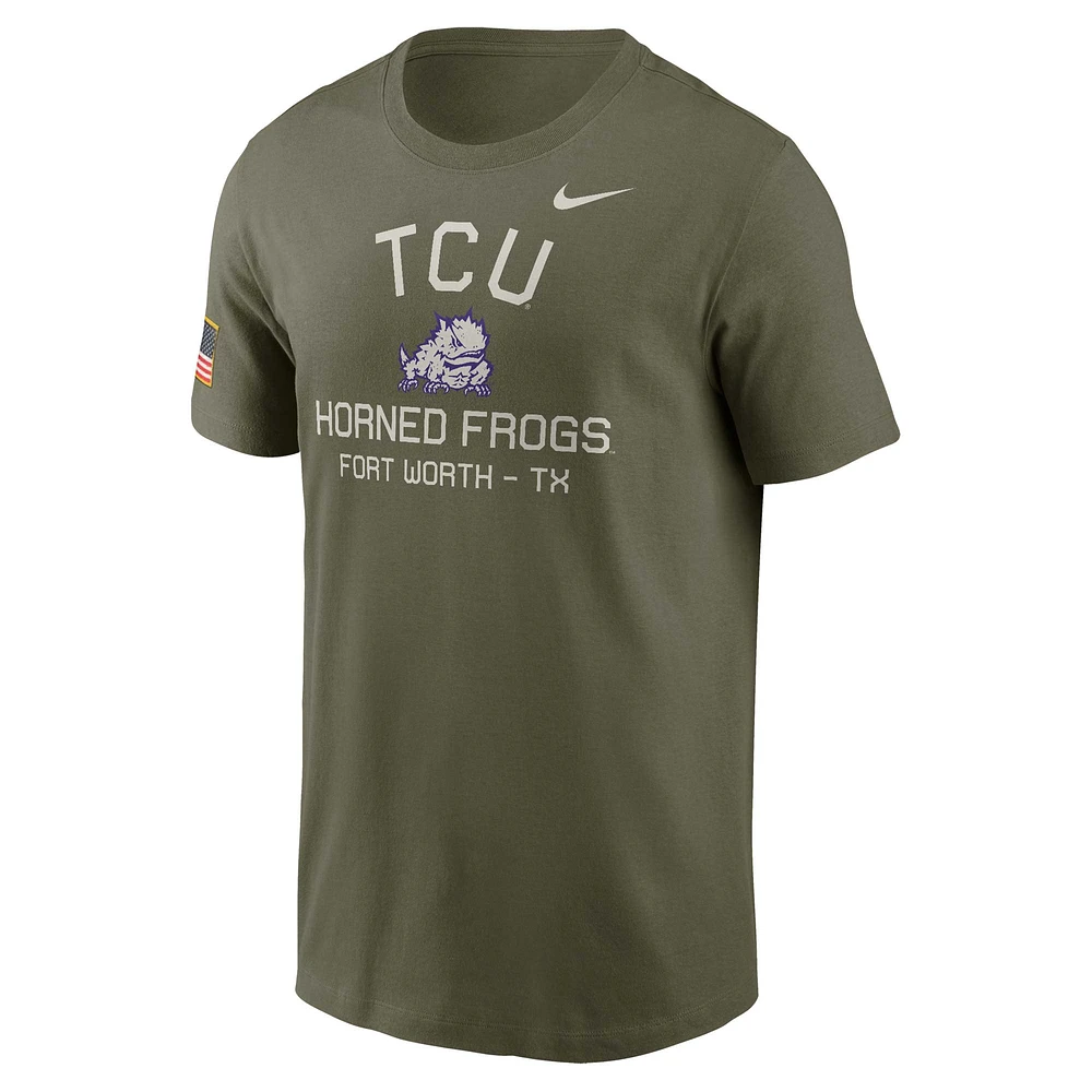 T-shirt de performance Nike Olive TCU Horned Frogs 2024 Military Appreciation pour homme