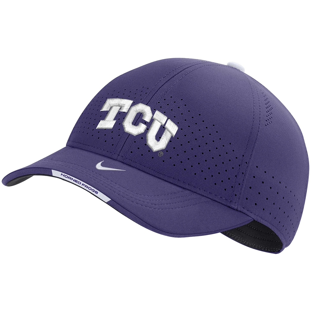 Nike TCU Horned Frogs 2022 Sideline Classic99 Swoosh Performance Flex Casquette pour homme Violet