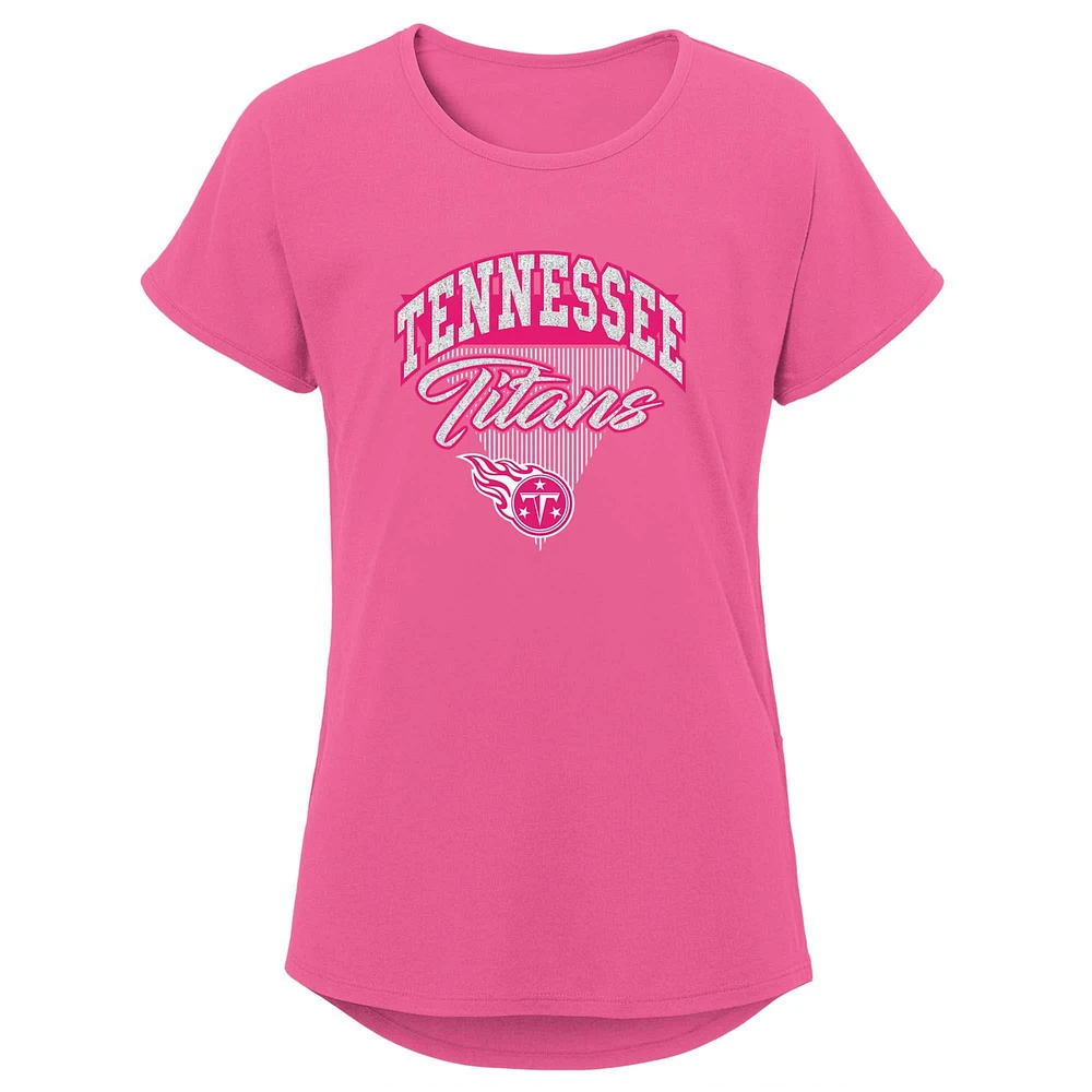 T-shirt rose Tennessee Titans Playtime Dolman pour jeune fille