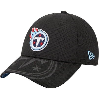 Casquette réglable 9FORTY à visière supérieure noire Tennessee Titans New Era pour hommes