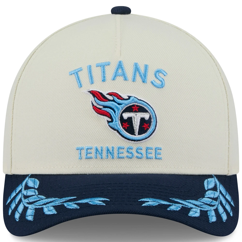 Casquette ajustable New Era 9FORTY A-Frame M-Crown pour homme, couleur crème/bleu marine, Tennessee Titans, draft NFL 2025