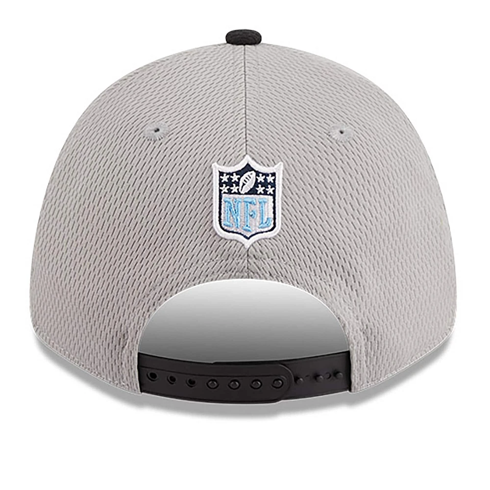 Casquette réglable 9FORTY Sideline 2023 Sideline 9FORTY des Tennessee Titans New Era pour homme, gris/noir