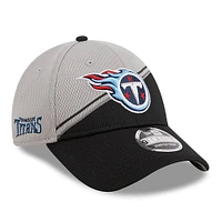 Casquette réglable 9FORTY Sideline 2023 Sideline 9FORTY des Tennessee Titans New Era pour homme, gris/noir