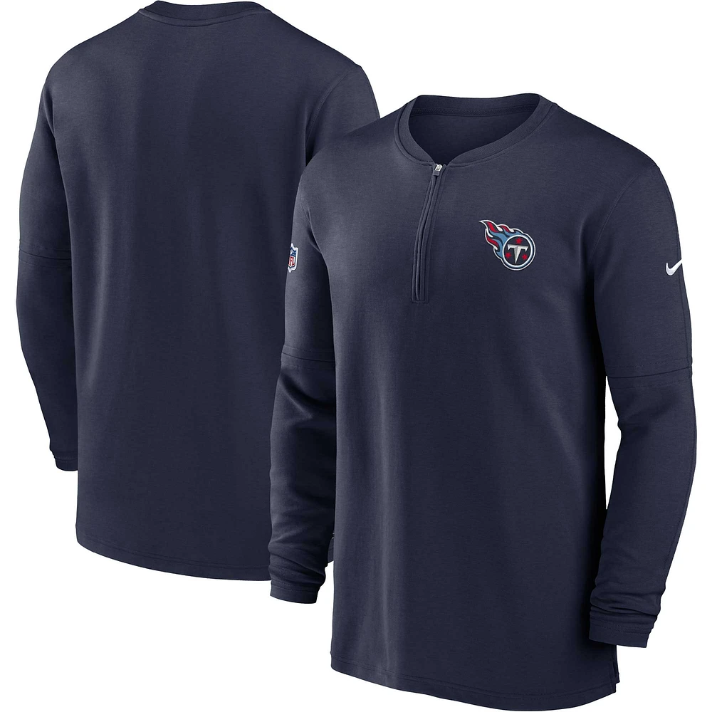 Haut Nike bleu marine Tennessee Titans 2023 Sideline Performance à manches longues et quart de zip pour homme