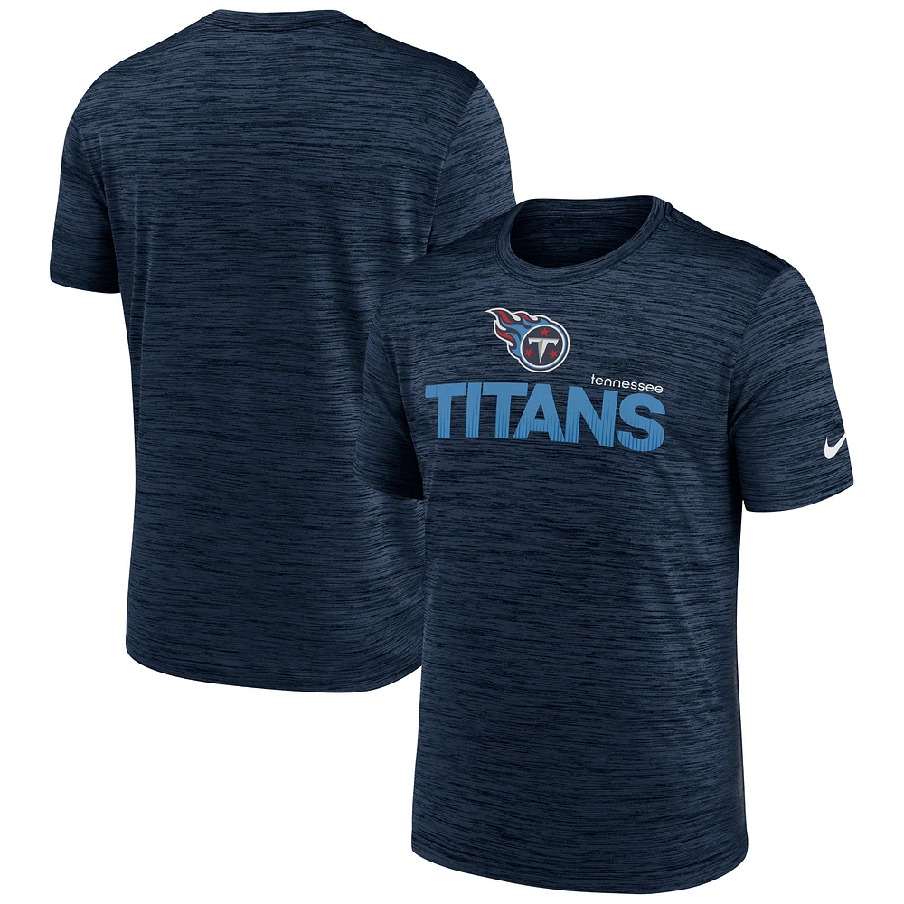 T-shirt Nike Tennessee Titans Blitz Velocity Modern Performance bleu marine pour homme