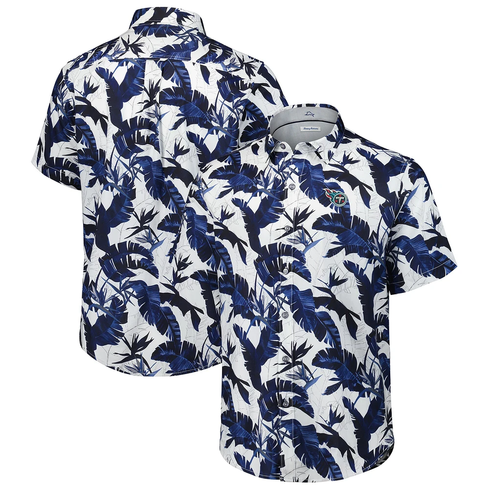 Chemise boutonnée Tommy Bahama bleu marine pour homme Tennessee Titans Sunnyvale Blooms Camp