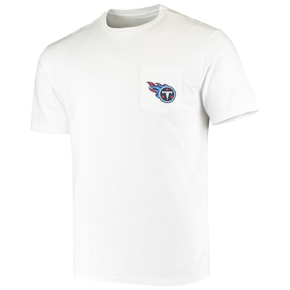 Vineyard Vines Men's Vineyard Vines White Tennessee Titans Team Whale  Helmet T-Shirt