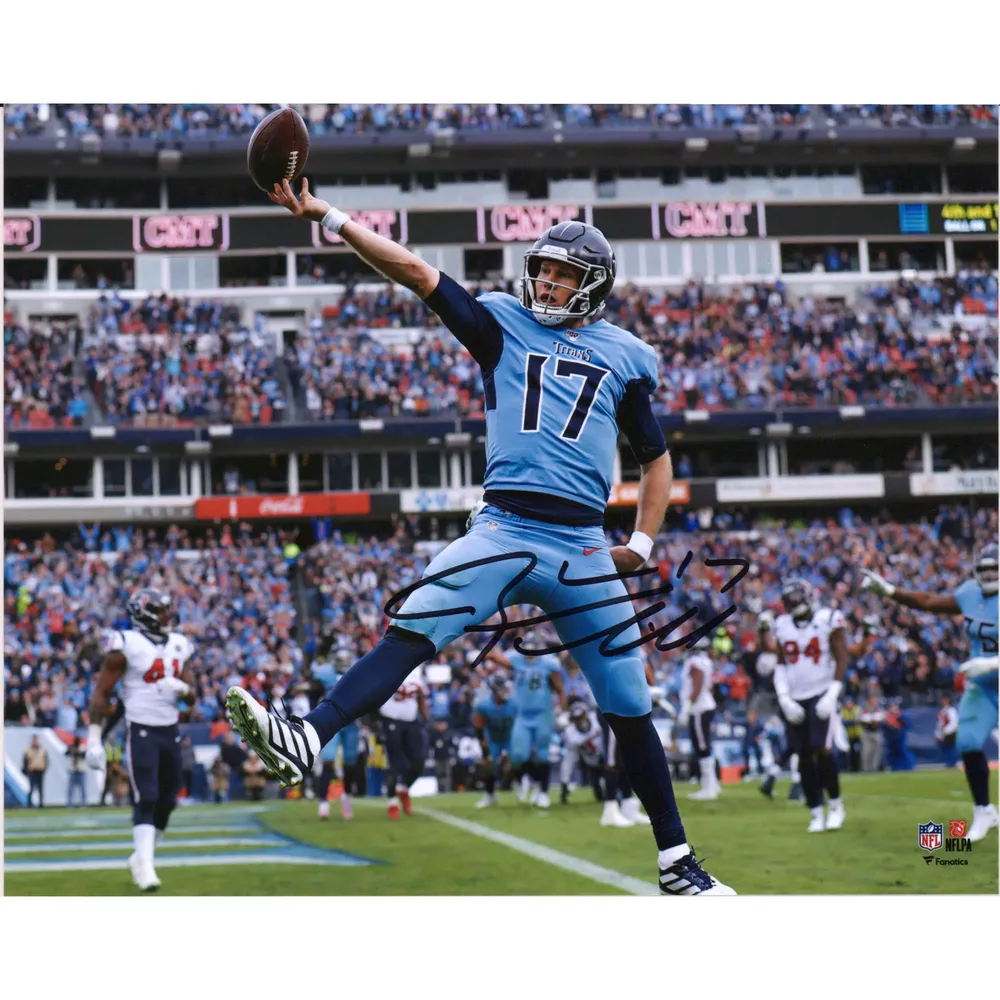 Lids Ryan Tannehill Tennessee Titans Fanatics Authentic Autographed 8' x  10' Finger Roll Touchdown Celebration Photograph