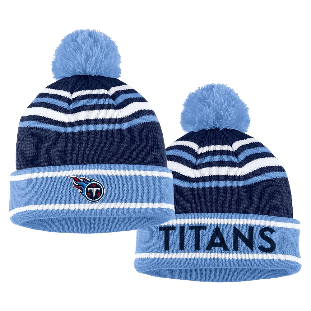 Ensemble bonnet à revers colorblock en tricot bleu marine Tennessee Titans avec pompon et écharpe pour femme WEAR by Erin Andrews