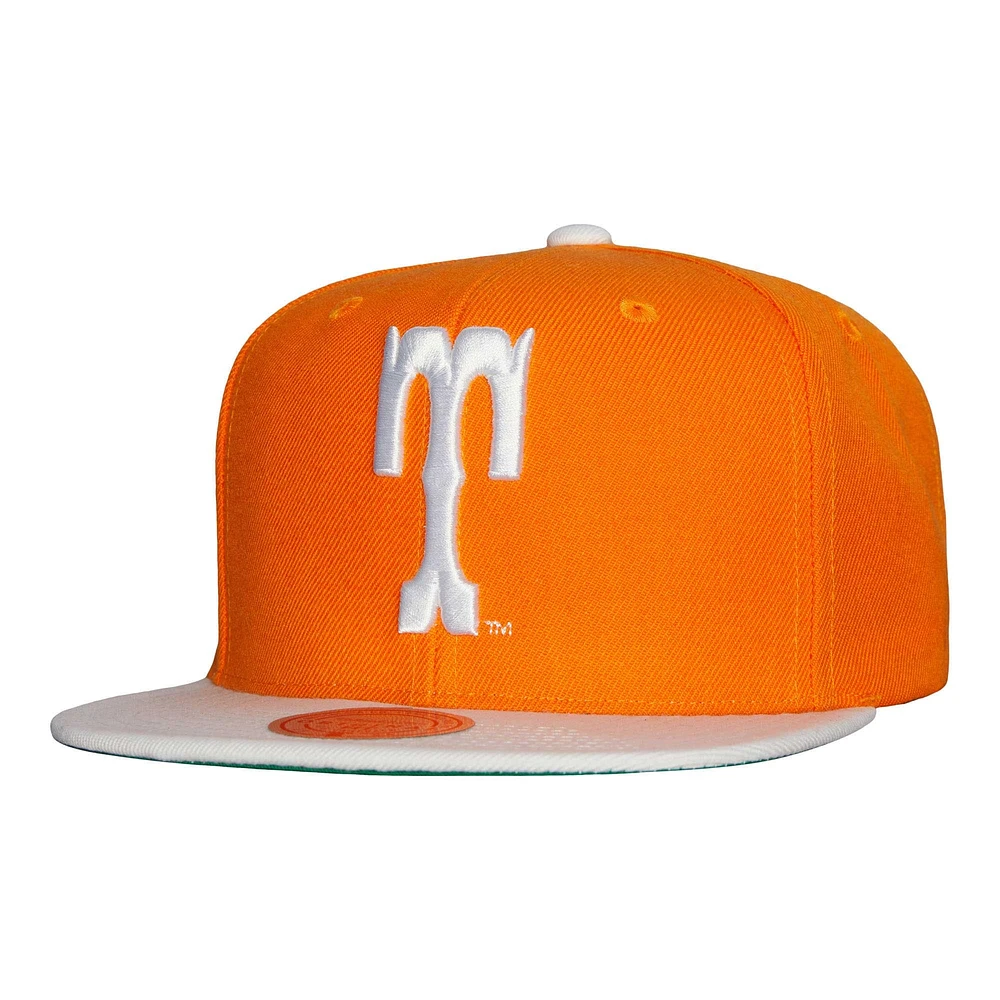 Casquette Snapback 2 tons 2.0 Tennessee Volunteers Mitchell & Ness Tennessee orange/blanc pour hommes