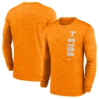 T-shirt à manches longues Nike Tennessee Orange Volunteers 2024 Sideline Velocity Performance pour homme