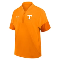 Veste d'entraîneur Nike Tennessee Orange Volunteers 2025 Sideline à manches courtes et quart de zip pour homme
