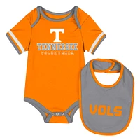 Newborn & Infant Colosseum  Tennessee Orange Volunteers Bodysuit Bib Set