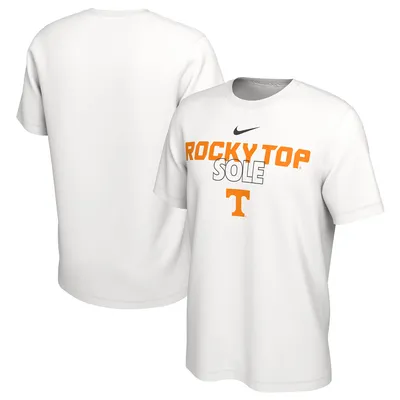 Tennessee Volunteers Nike 2023 On Court Bench T-Shirt - White