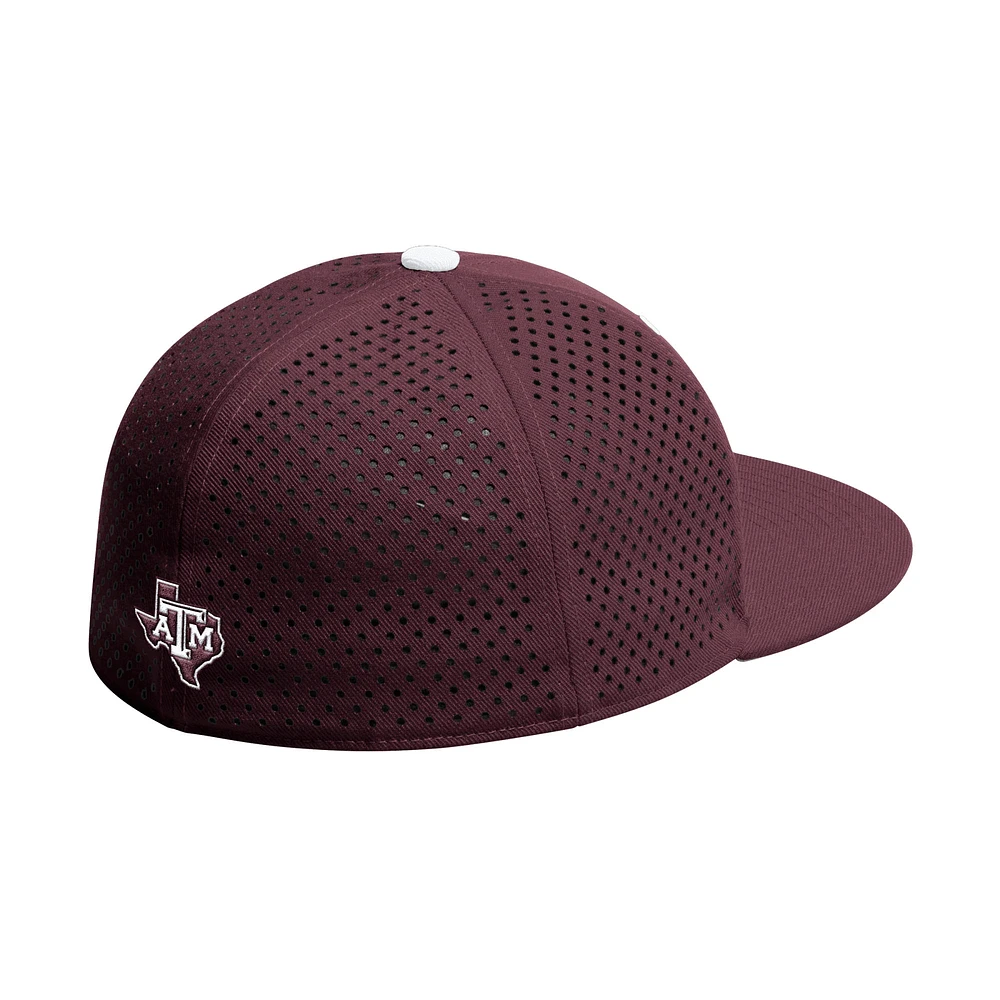 Casquette de baseball ajustée On-Field pour homme Adidas Classic Maroon Texas A&M Aggies