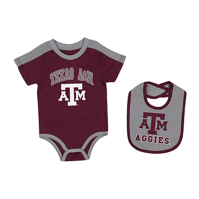 Ensemble body et bavoir Colosseum Maroon Texas A&M Aggies Encore pour nouveau-nés nourrissons