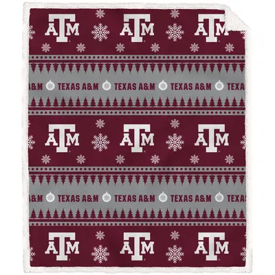 Texas A&M Aggies 60'' x 70'' Holiday Gift Wrap Sherpa Flannel Fleece Blanket