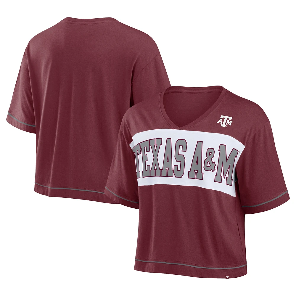 T-shirt court à col en V pour femmes Fanatics Maroon Texas A&M Aggies Home Team Bold Fashion Modeste