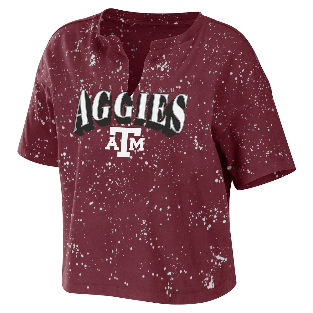 T-shirt court à encolure crantée WEAR by Erin Andrews Texas A&M Aggies Bleach Wash Splatter pour femme