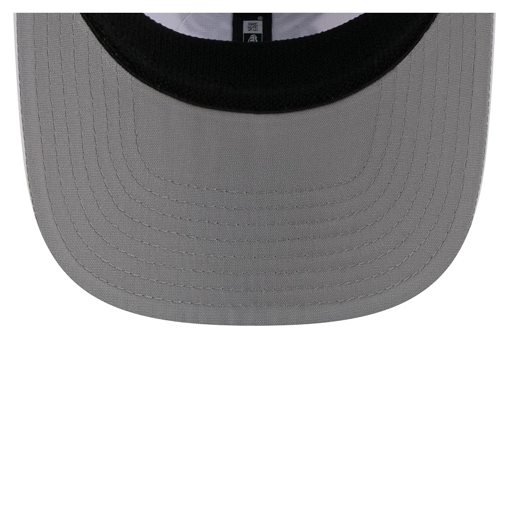 Men's New Era White Texas Longhorns Perform Vault 9SEVENTY Stretch-Snap Hat