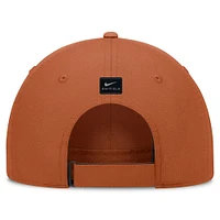 Casquette ajustable Nike Texas Orange Texas Longhorns 2024/25 On-Field Club Performance pour homme